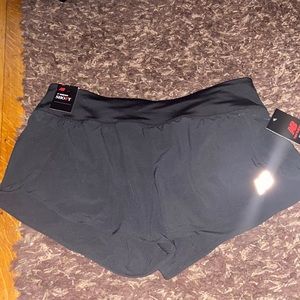 New Balance athletic short